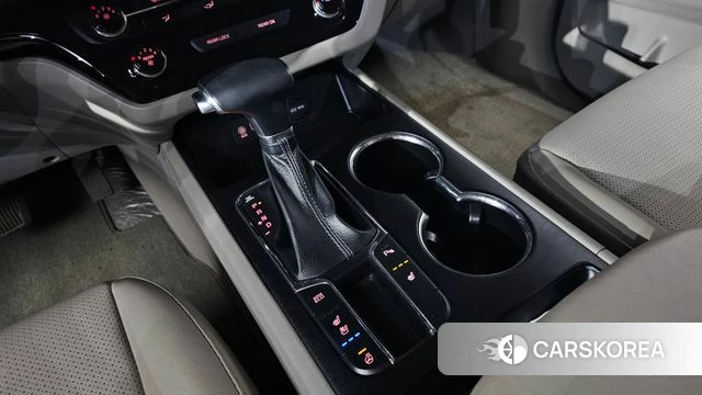 Kia The New Carnival id 4557892 из Кореи 31