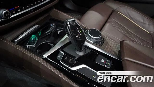 BMW 5 Series (G30) id 2880790 из Кореи 19