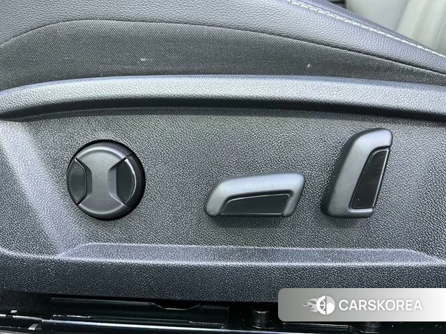Volkswagen Passat id 4263075 из Китая 18