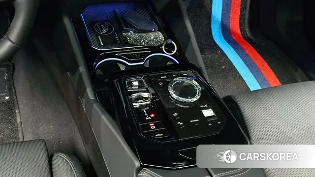 BMW 5 Series (G60) id 3538865 из Кореи 19