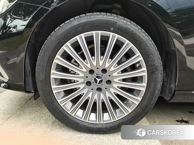 Mercedes-Benz E-class id 4313726 из Китая 16