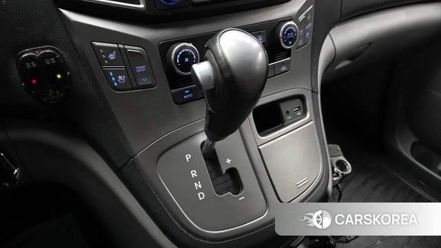 Hyundai The New Grand Starex id 4180753 из Кореи 19