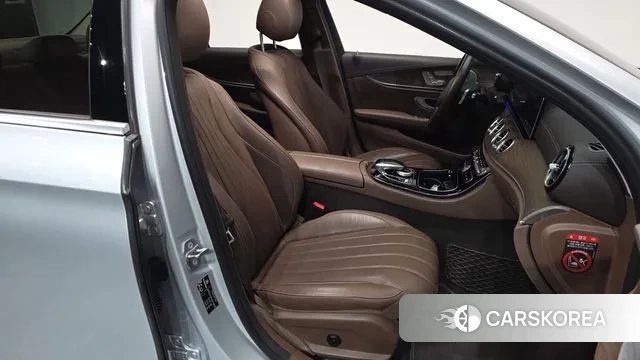 Mercedes-Benz E-Class W213 id 3563323 из Кореи 19