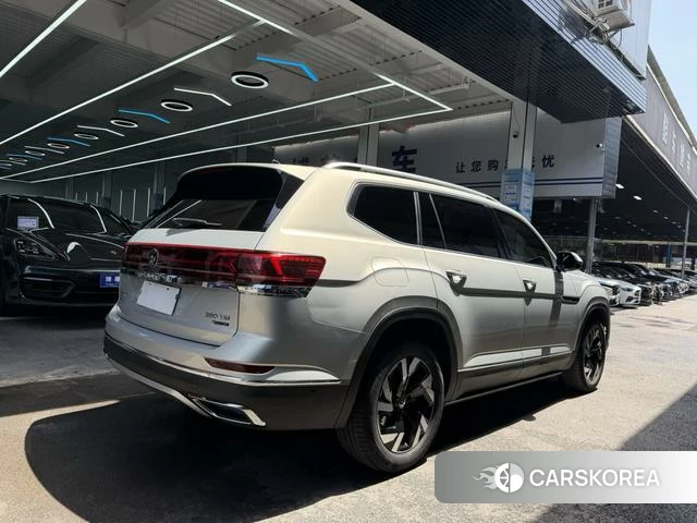 Volkswagen Tourang id 4258928 из Китая 23