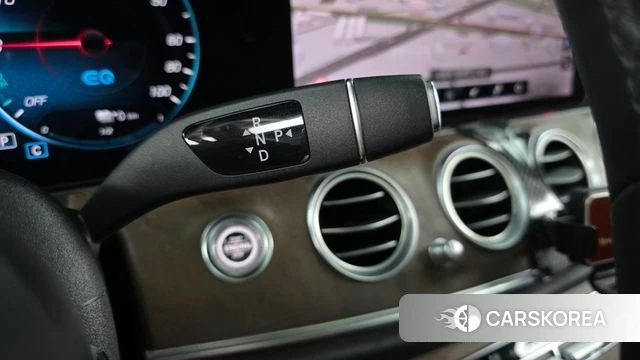 Mercedes-Benz E-Class W213 id 4625128 из Кореи 32