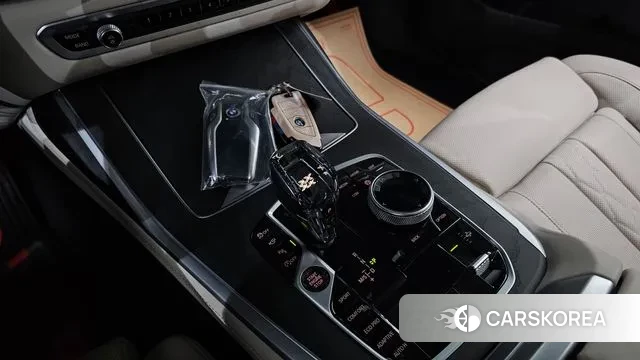 BMW X7 (G07) id 3759807 из Кореи 19