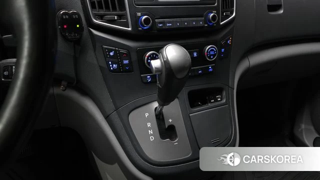 Hyundai The New Grand Starex id 3845946 из Кореи 19