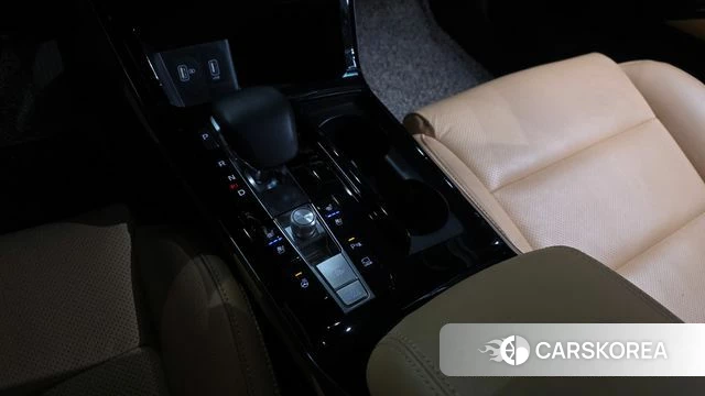 Kia K7 Premier id 3833770 из Кореи 19