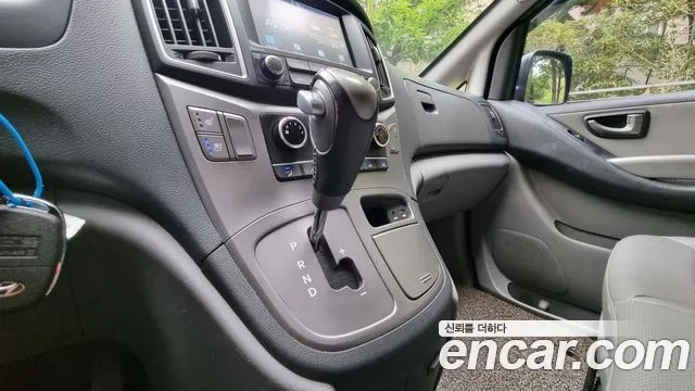 Hyundai The New Grand Starex id 2859663 из Кореи 19