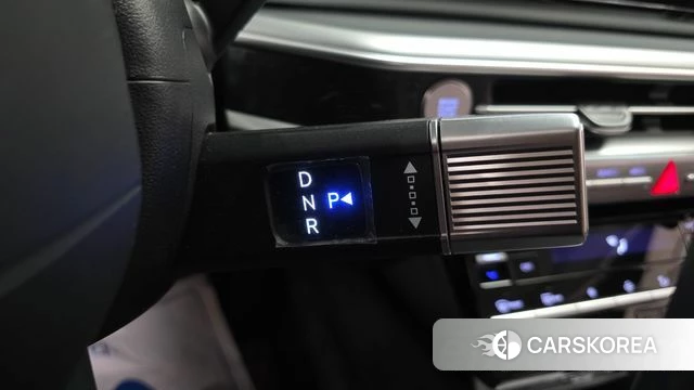 Hyundai Grandeur (GN7) id 3896520 из Кореи 19