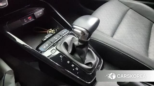 Kia Stonic id 3356933 из Кореи 19