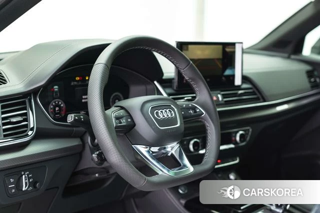 Audi Q5L id 3957786 из Китая 25