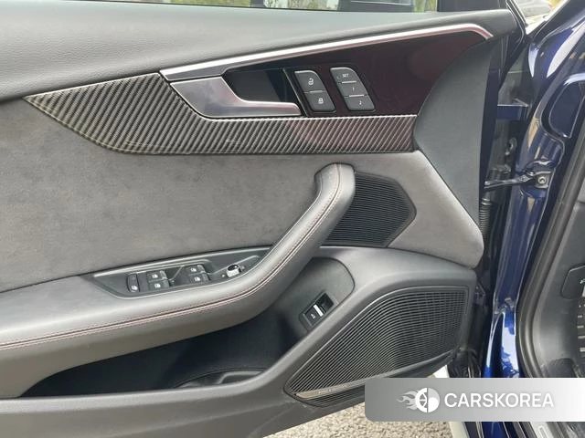 Audi S4 id 4277740 из Китая 20