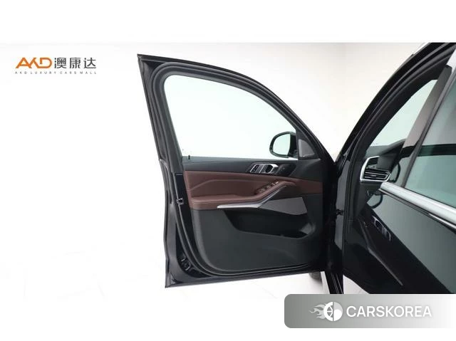 BMW X5 id 4272465 из Китая 9