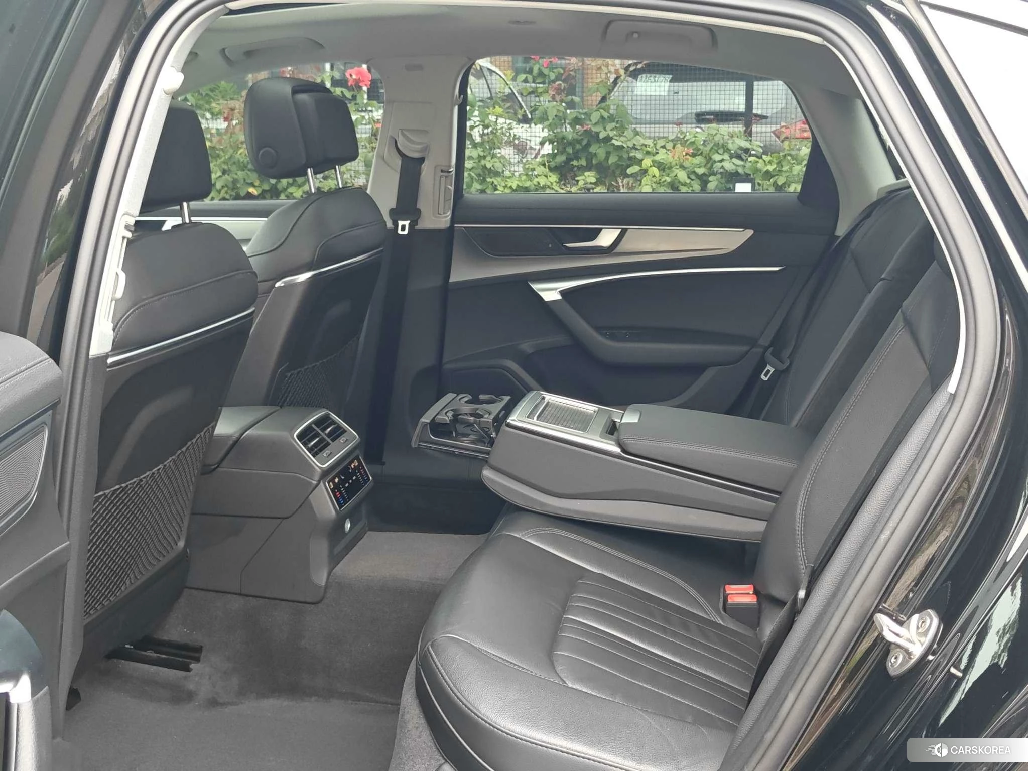 Audi A6L id 4461423 из Китая 29