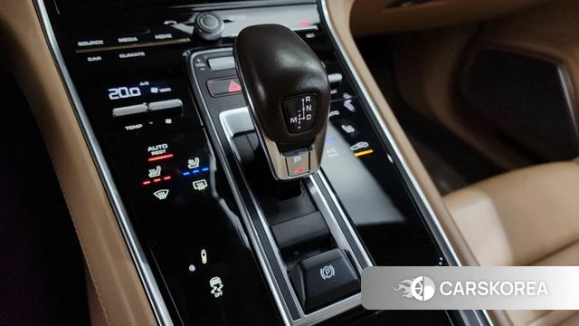 Porsche Panamera (971) id 3801235 из Кореи 19