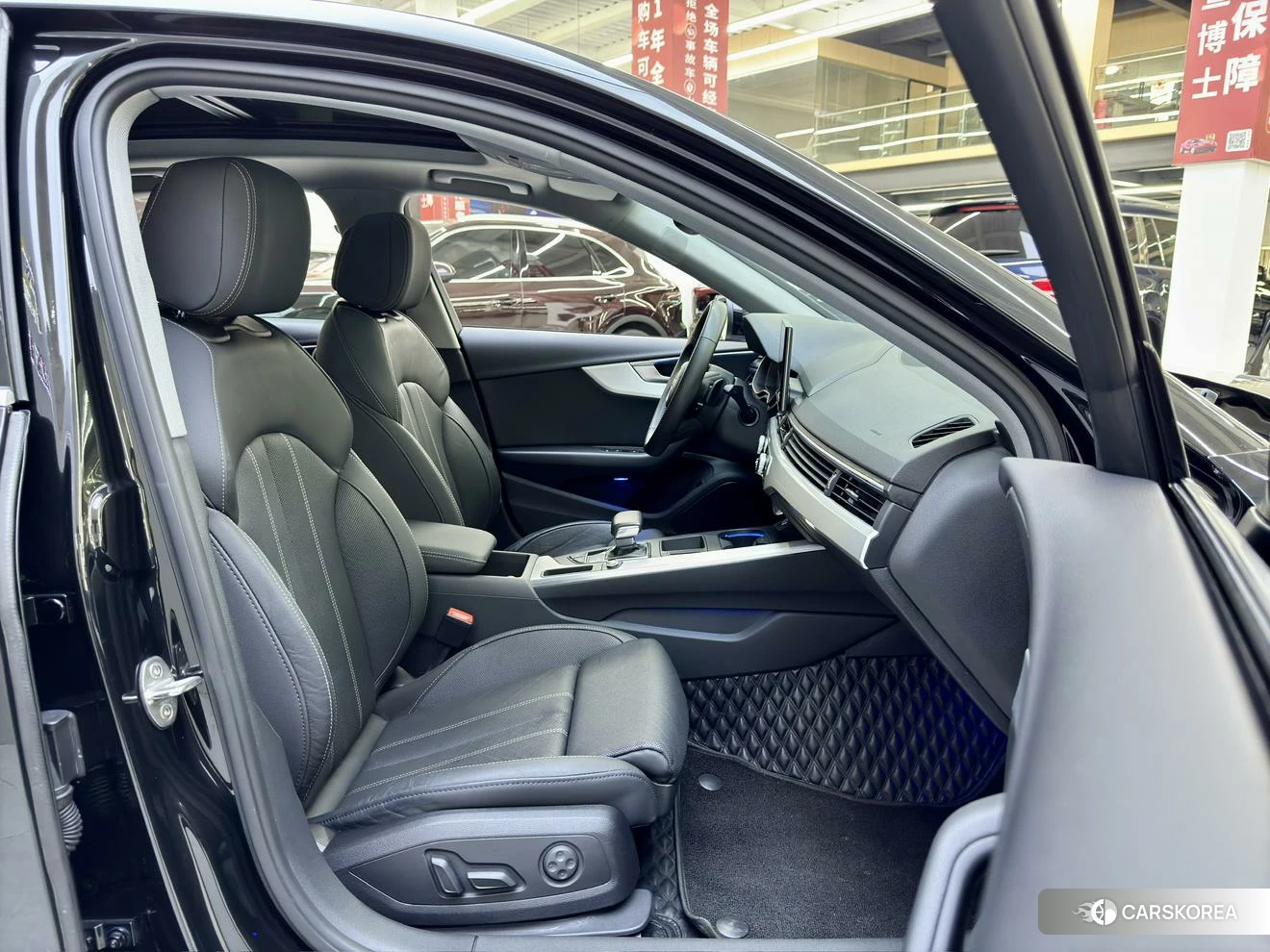 Audi A4L id 4432195 из Китая 14