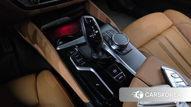 BMW 5 Series (G30) id 4500428 из Кореи 30