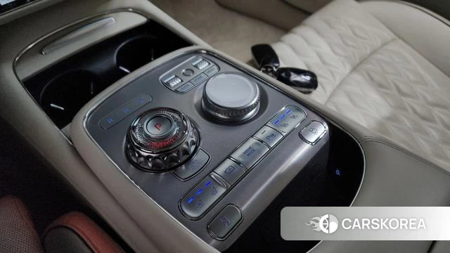 Genesis G90 (RS4) id 3963943 из Кореи 19