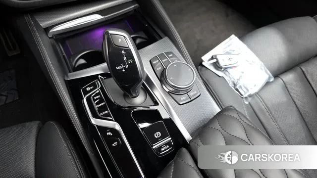 BMW 5 Series (G30) id 3333702 из Кореи 19