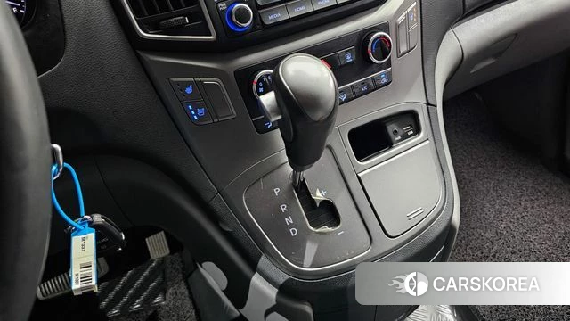 Hyundai The New Grand Starex id 4283843 из Кореи 19