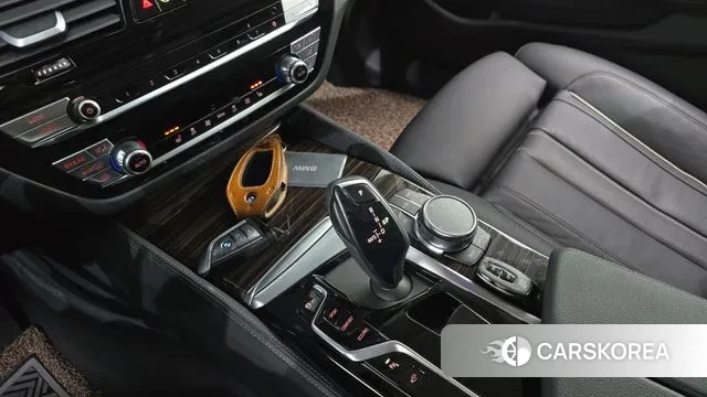 BMW 5 Series (G30) id 3751745 из Кореи 19