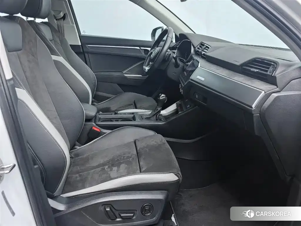 Audi Q3 id 4559858 из Китая 16
