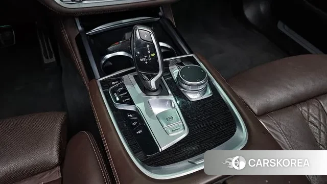 BMW 7 Series (G11) id 3474871 из Кореи 19