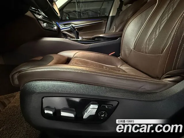 BMW 5 Series (G30) id 2685377 из Кореи 19