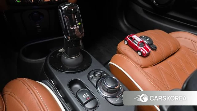 Mini Cooper S Convertible id 4692837 из Кореи 29