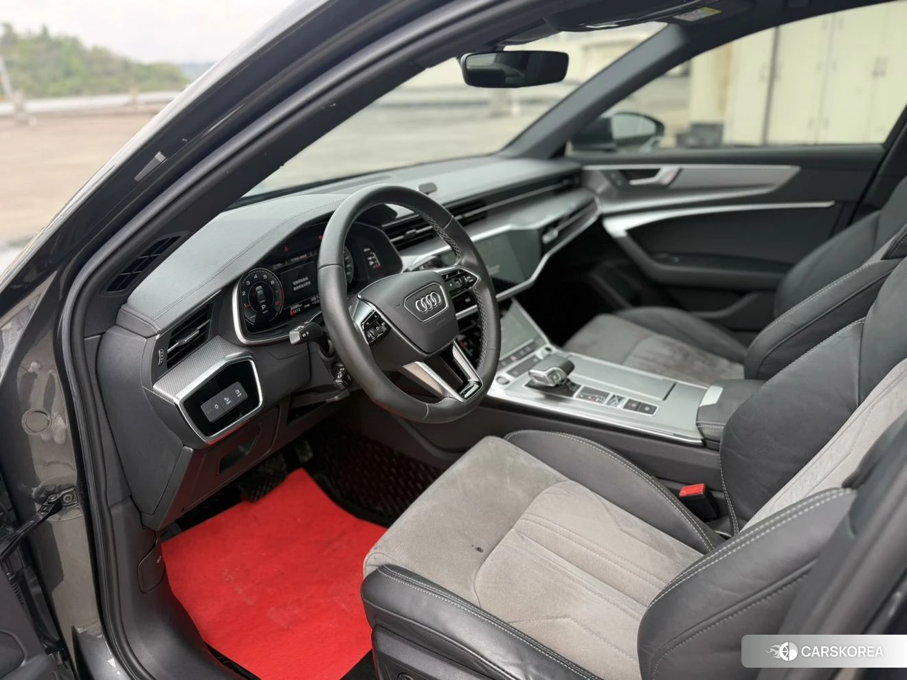 Audi A6L id 4510845 из Китая 12