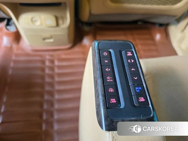 Kia The New Carnival id 4732883 из Кореи 19