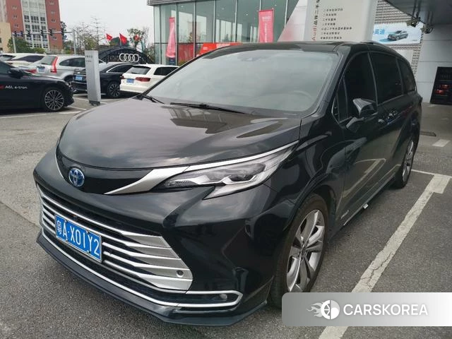 Toyota Saina id 4348330 из Китая 9
