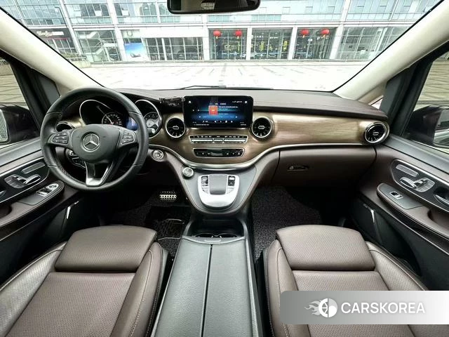 Mercedes-Benz V-class id 4297362 из Китая 12