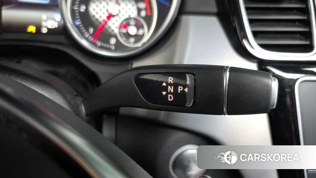 Mercedes-Benz GLE - Class W166 id 3917456 из Кореи 19