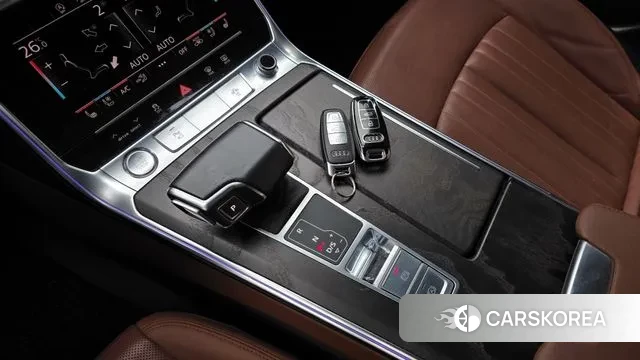 Audi A6 (C8) id 3656393 из Кореи 19