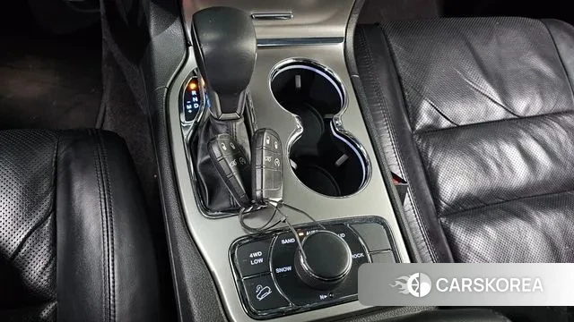 Jeep Grand Cherokee id 3754707 из Кореи 19