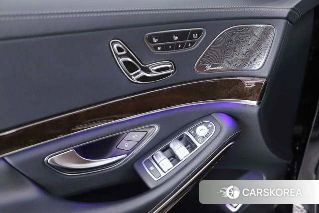 Mercedes-Benz Maybach S-class id 4394159 из Китая 26