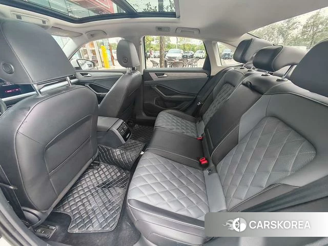 Volkswagen Sagitar id 4321367 из Китая 9