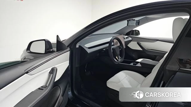 Tesla Model Y id 4853549 из Кореи 35