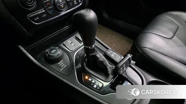 Jeep Cherokee (KL) id 3291493 из Кореи 19