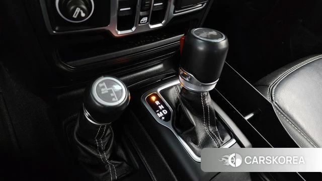 Jeep Wrangler (JL) id 3935710 из Кореи 19