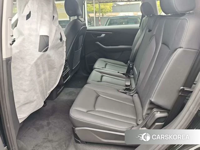 Audi Q7 id 3920843 из Китая 21