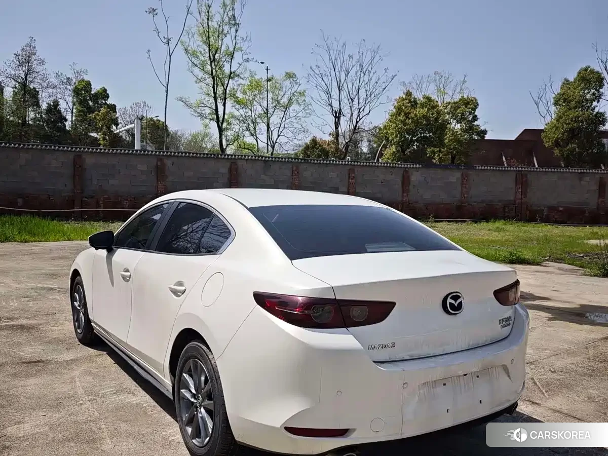 Mazda 3 id 4538758 из Китая 9