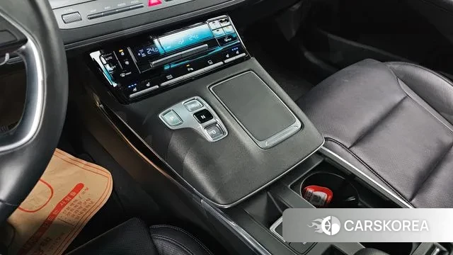 Hyundai The New Grandeur IG id 3383953 из Кореи 19