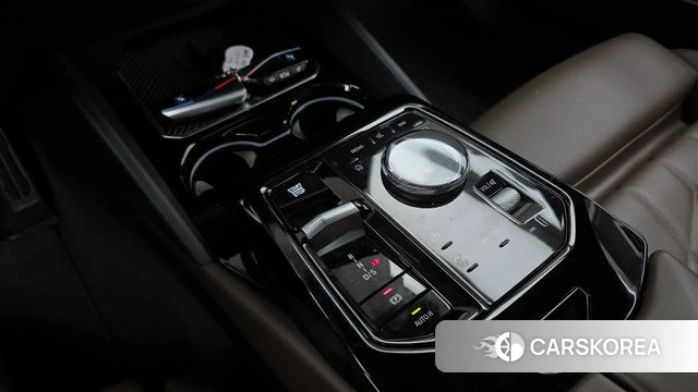 BMW 5 Series (G60) id 4584659 из Кореи 32