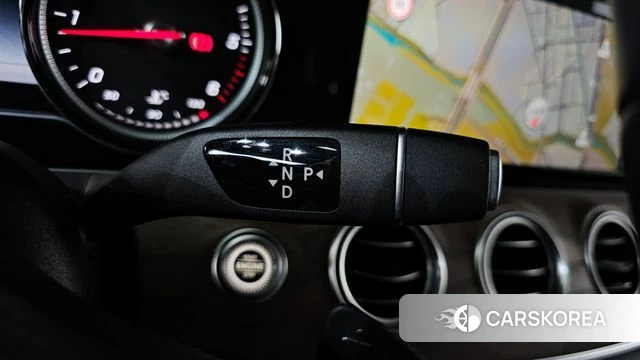 Mercedes-Benz E-Class W213 id 3893649 из Кореи 19