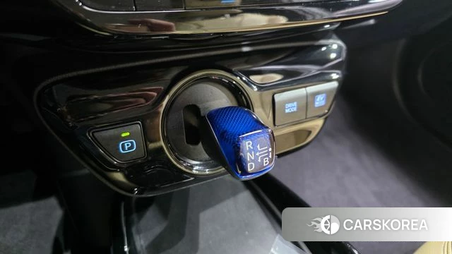Toyota Prius 4th Generation id 4561615 из Кореи 29