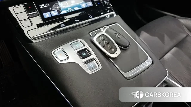 Hyundai The New Grandeur IG id 3753658 из Кореи 19