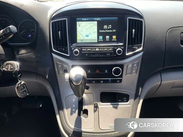 Hyundai The New Grand Starex id 4298866 из Кореи 19